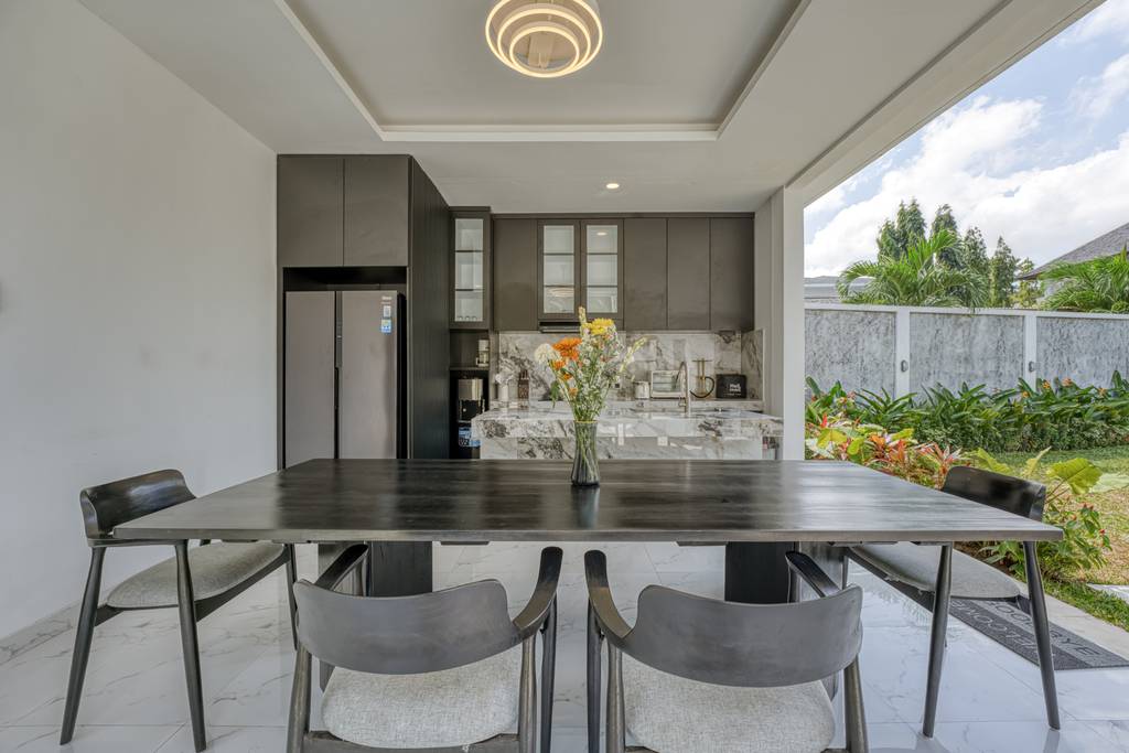 Three Bedrooms Villa 12