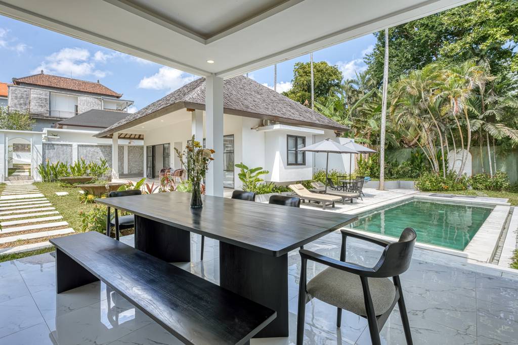 Three Bedrooms Villa 13